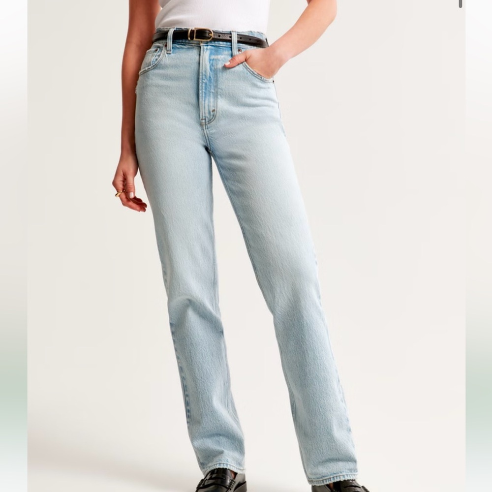 Ultra High Rise 90s Straight Jean